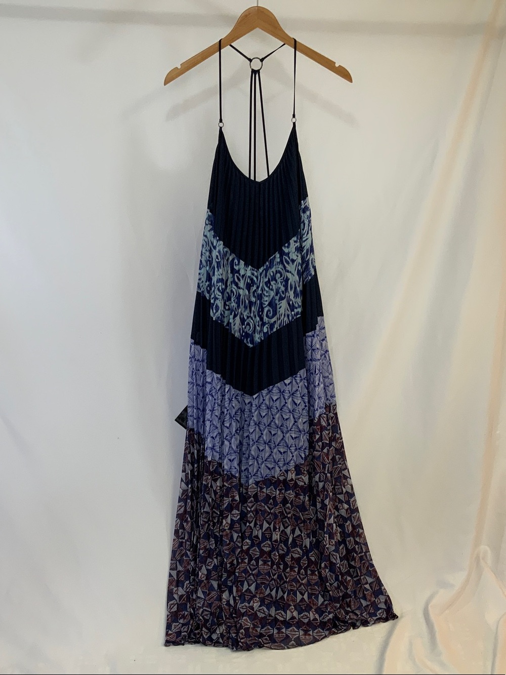 BCBGMaxAzria Navy and Blue Patterned Halter Maxi Dress